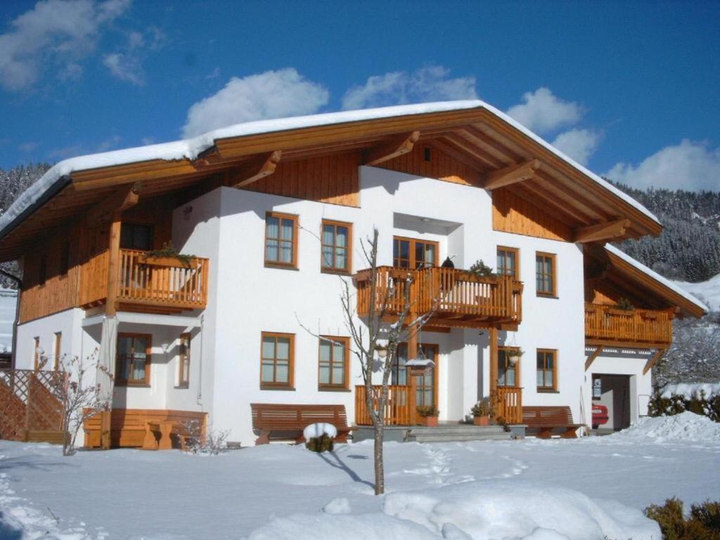 Apartment Maier Радщат Екстериор снимка